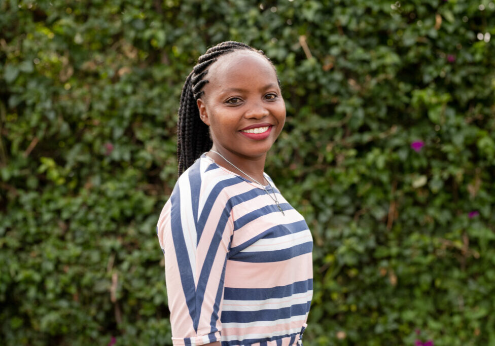 Image of Joyce, a social worker with Oasis